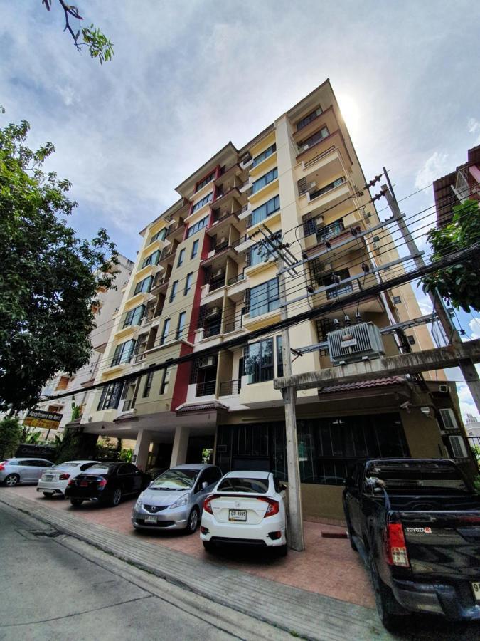 552 Residence Bangkok Luaran gambar