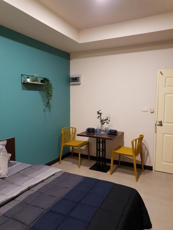 552 Residence Bangkok Luaran gambar
