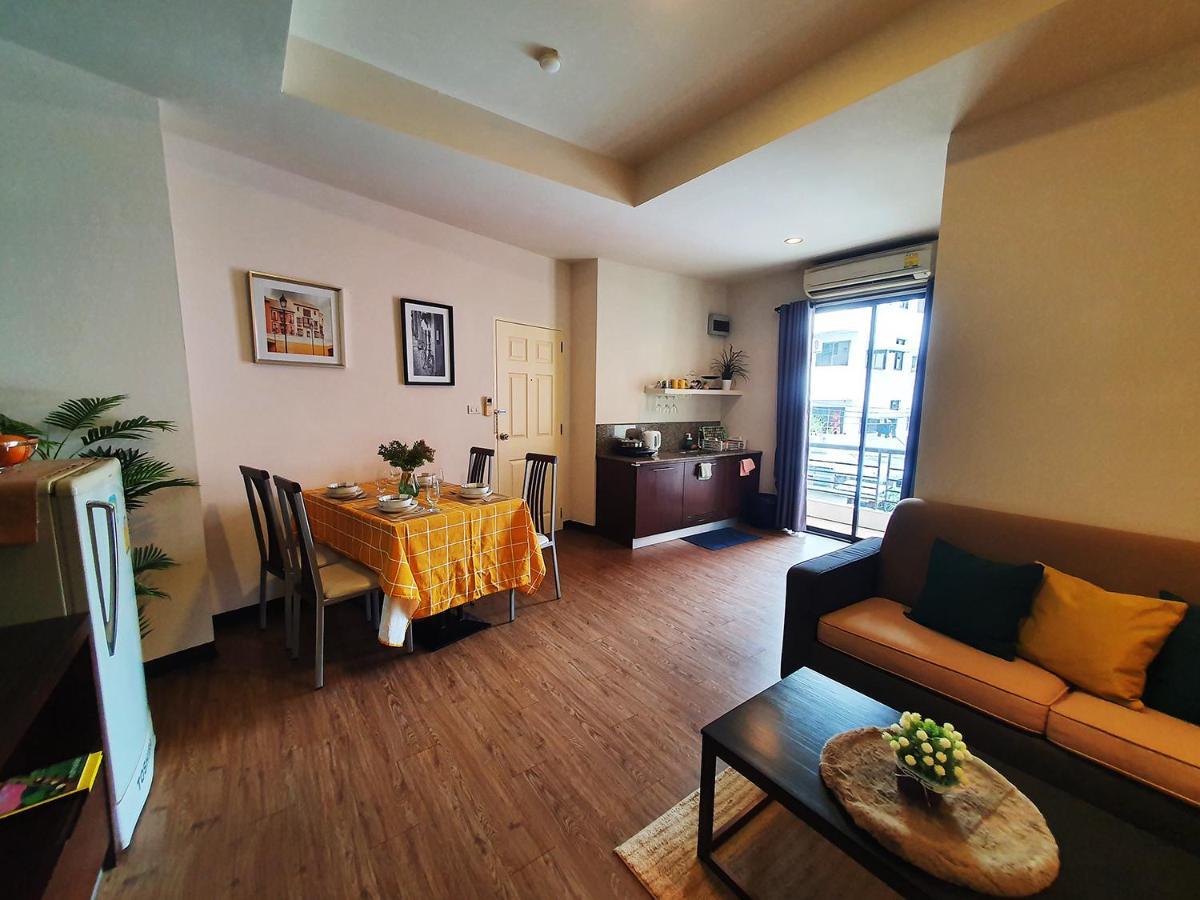 552 Residence Bangkok Luaran gambar